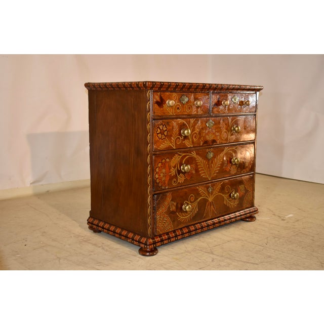 Queen Anne 18th Century Decorated Walnut Chest of Drawers For Sale - Image 3 of 11
