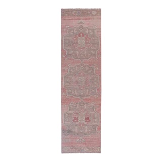 1960s Vintage Faded Pink Turkish Karapinar Rug 3'3'' X 11'7'' For Sale