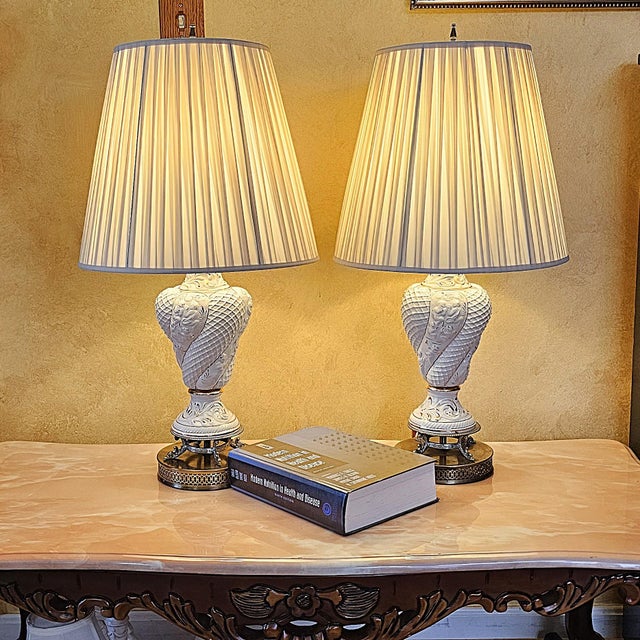Italian Pair of Vintage Italian Capodimonte Table Lamps – White & Gold 30" Ornate Ceramic Lighting For Sale - Image 3 of 18