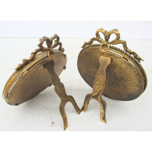 Gilt Bronze Circular Photo Frames Bell Epoque - a Pair of 2 For Sale - Image 4 of 6
