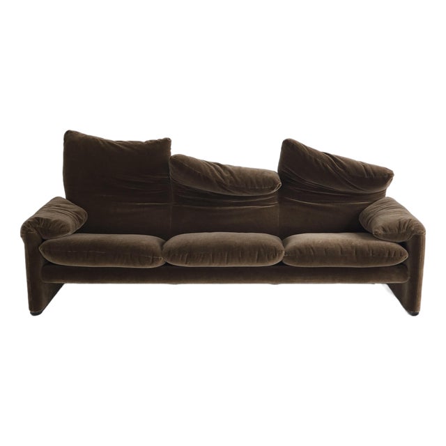 Vico Magistretti “Maralunga” Sofa For Sale