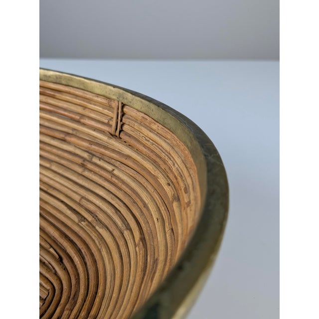 Mid-Century Italian Rattan and Brass Oval Centerpiece Bowl, 1970s For Sale - Image 10 of 12