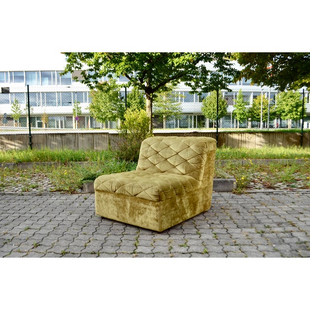 Modular Sofa in Olive Green Velvet by Laauser, 1970s, Set of 7 For Sale - Image 18 of 18
