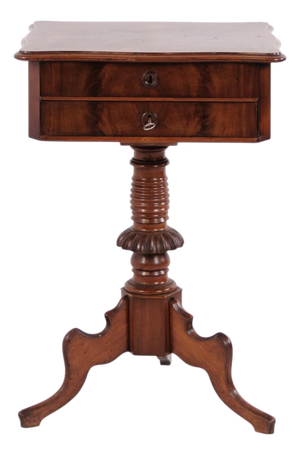 Hand-Polished Mahogany Pedestal Table, 1860s