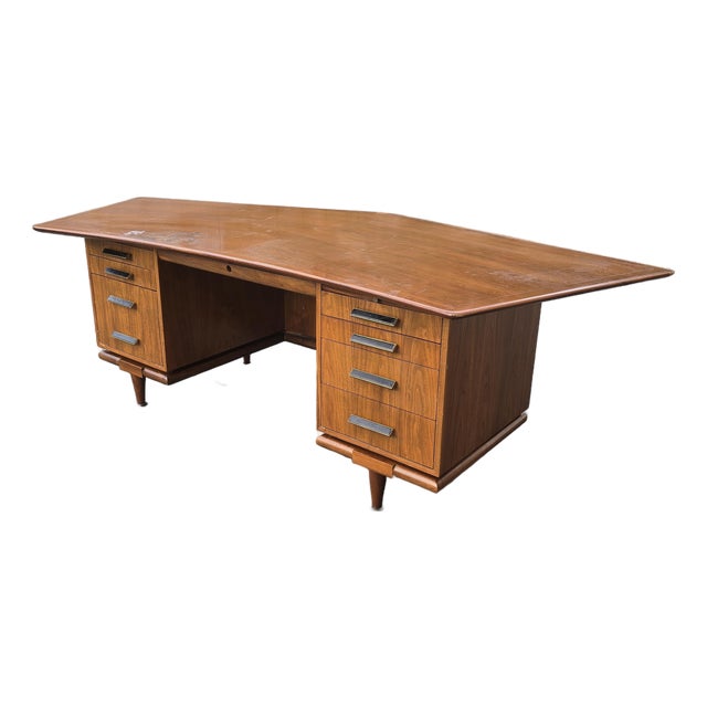 Vintage Mid Century Modern Monteverdi Young Style Angular Executive Desk For Sale