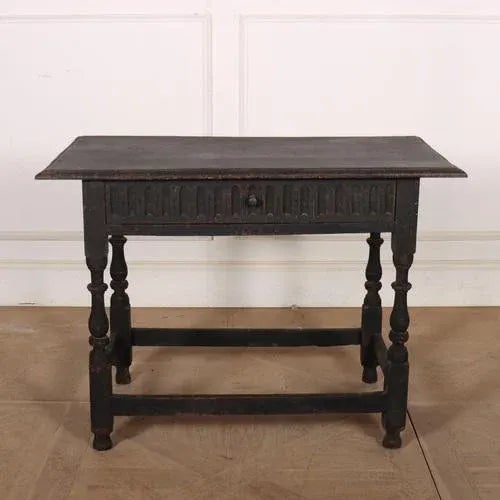18th Century English Painted Lamp Table For Sale - Image 10 of 10