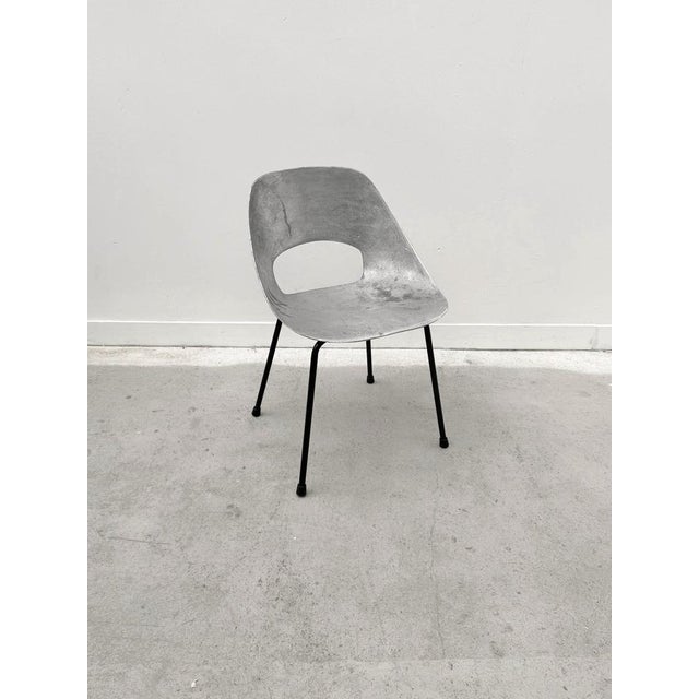 Tulip Chair in Aluminium by Pierre Guariche for Steiner, France, 1950s For Sale - Image 10 of 10