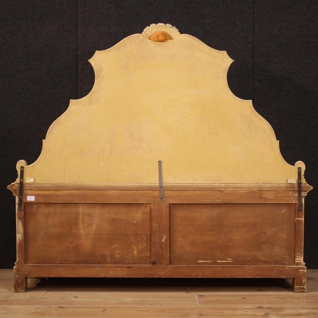 Venetian Chest in Lacquered and Painted Wood, 1980s For Sale - Image 6 of 13