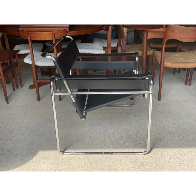 Mid-Century B3 Wassily Armchair by Marcel Breuer for Knoll Inc / Knoll International For Sale - Image 11 of 16