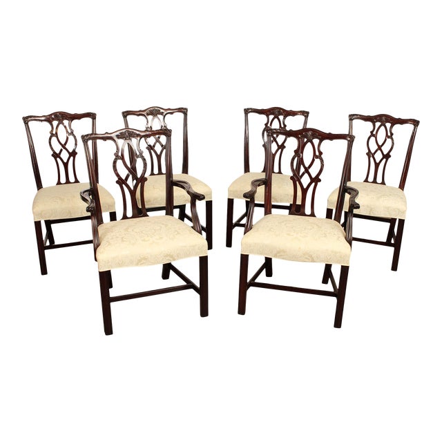 Kindel Chippendale Style Set of Six Mahogany Dining Chairs For Sale