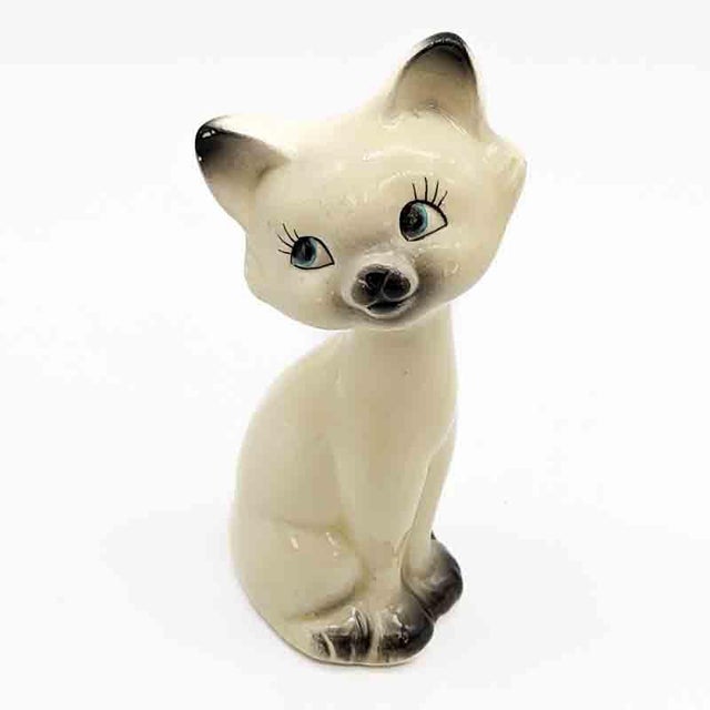 Small Mid Century Siamese Cat Figurine Anthropomorphic Hand Painted This little kitty has such a cheeky expression....