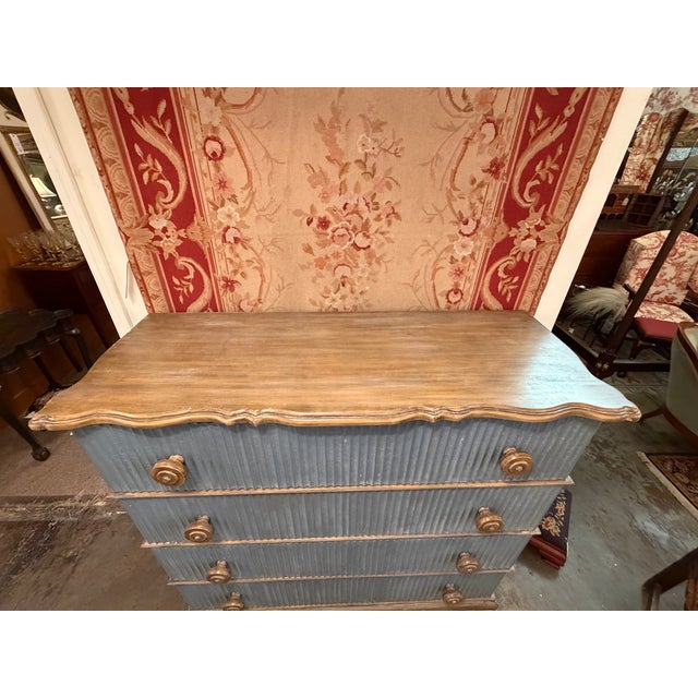 Wood Guild Master Distressed Blue Reeded 4-Drawer Chest of Drawers For Sale - Image 7 of 8