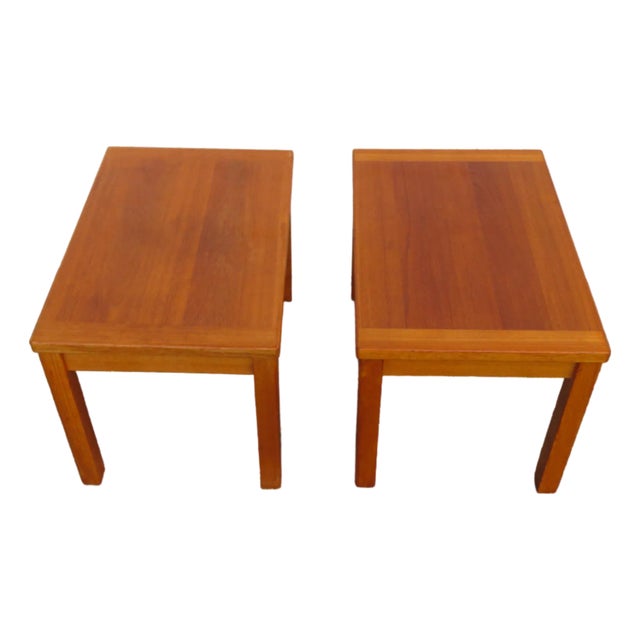 Interform Collection Danish Modern Teak Wood End Side Table 6274 For Sale