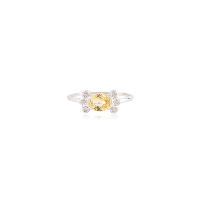 14k Gold Natural Oval Yellow Sapphire Diamond Floral Motif Cluster Ring Size 5.5 For Sale - Image 4 of 15