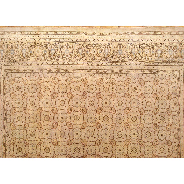 1900 Antique Turkish Sivas Oriental Carpet, in Room Size w/ Rosettes For Sale In New York - Image 6 of 6