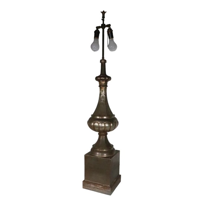Oversize Decorative Tin Table Lamp Att. To the Marbo Lamp Company 1950/1970's For Sale In New York - Image 6 of 12