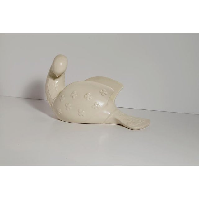 Beswick Dove Vase in Ivory and Ceramic attributed to Kathi Urbach, England, 1950s For Sale - Image 3 of 11