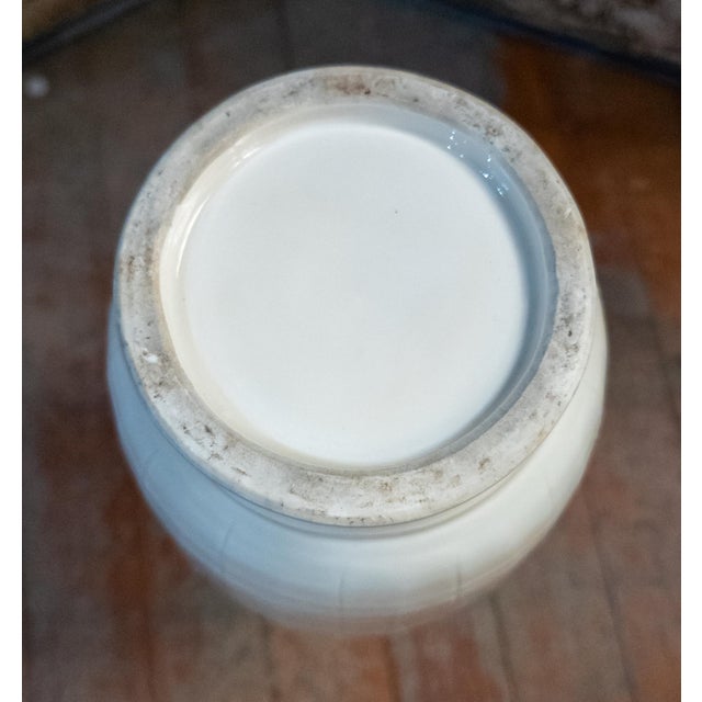 20th Century Chinese Chinoiserie Republic Period Blanc De Chine Vase, Dehua Kiln For Sale - Image 13 of 15