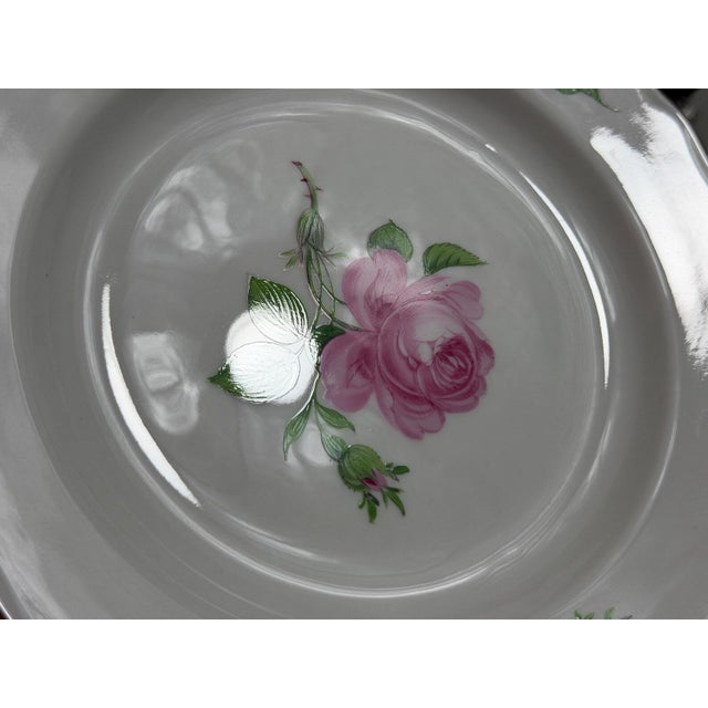 Rote Rose Coffee Service in Porcelain from Meissen, Germany, 1980s, Set of 23 For Sale - Image 16 of 17