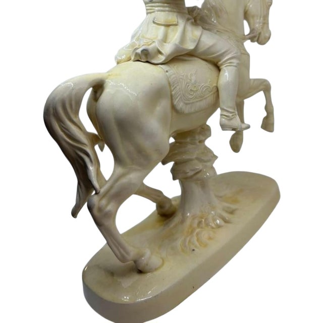 1920s Porcelan King Frederick II of Prussia on Horseback Statue in Ceramic, Early 20th Century For Sale - Image 5 of 9