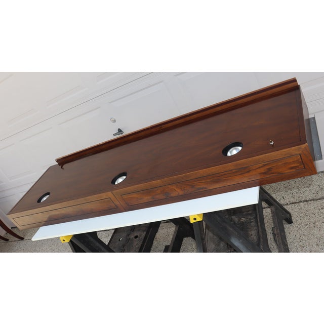 WELCOME AND THANK YOU FOR TAKING THE TIME TO LOOK!! Absolutely gorgeous, Stunning, Rare vintage Henredon Queen size...