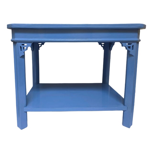 1970s Wedgewood‑Blue High‑Gloss Chippendale Table • Coastal Chinoiserie Accent For Sale