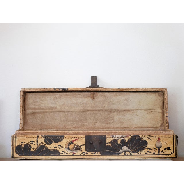 Beautiful hand-painted Japanese leather pillow box, in good overall condition.