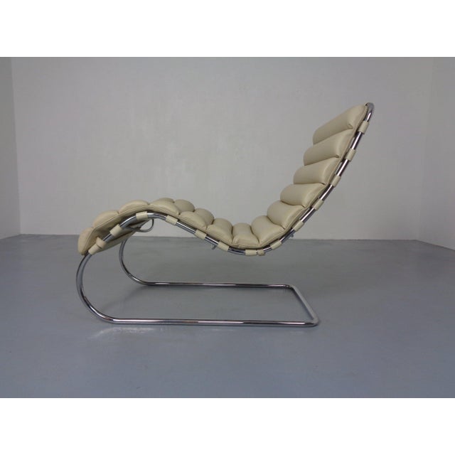 Model 241 Lounge Chair by Mies Van Der Rohe for Knoll International, 1970s For Sale - Image 18 of 18