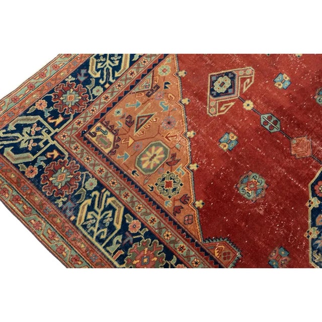 Antique Persian Serapi Heriz Red Medallion Rug For Sale - Image 6 of 12