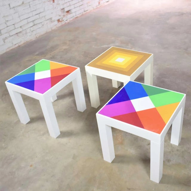 1970s MCM Trio of Mod Pop Art Side Tables Plastic Square Parsons Style After Kartell or Syroco For Sale - Image 5 of 13