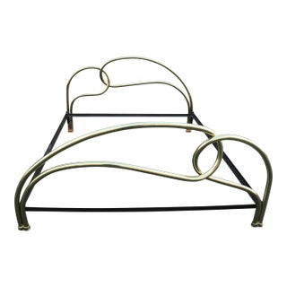 Italian Hollywood Regency Brass Queen-Size Bed Frame With Loop Motif, Vintage For Sale