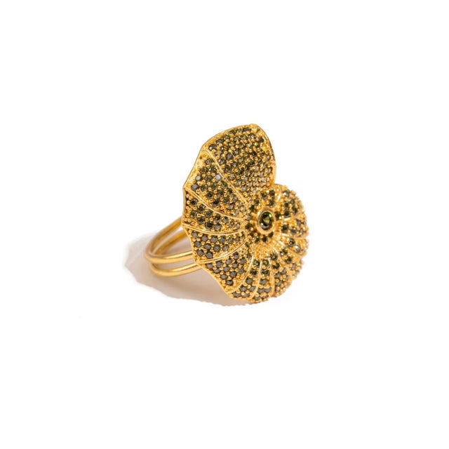Bronze Mystic Shell Gold Adjustable Chunky Ring, Size 8 For Sale - Image 8 of 9