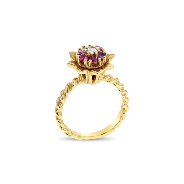 Medium Ruby Tulip Ring 14k Yellow Gold, Size 5.25 For Sale - Image 4 of 4