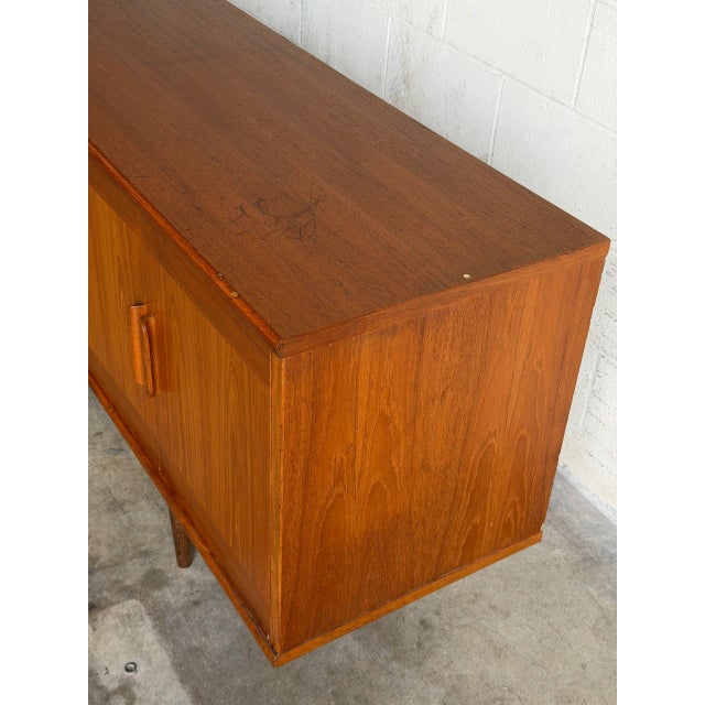 Mid-Century Modern Teak Credenza Sideboard Large Wooden Storage Console Mid-Century Modern 1960s For Sale - Image 3 of 10