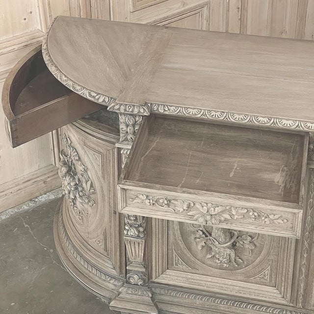 19th Century French Renaissance Revival Hunt Buffet For Sale - Image 12 of 18
