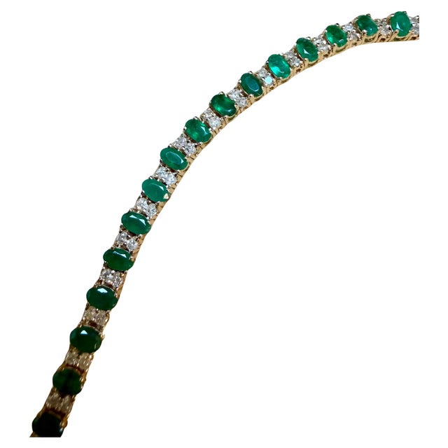 Metal 15 Carat Natural Emerald & 2.2 Carat Diamond Tennis Bracelet 14 Kt Yellow Gold For Sale - Image 7 of 8