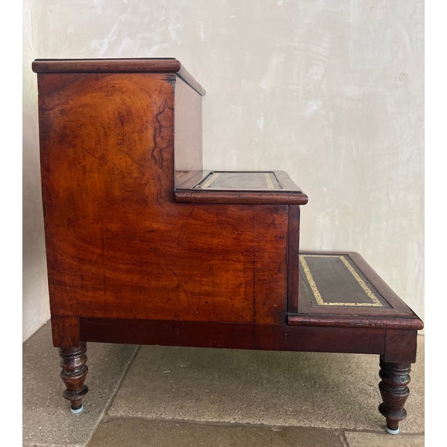 English Regency Leather Covered Steps With Storage, C. 1810 For Sale In San Francisco - Image 6 of 12