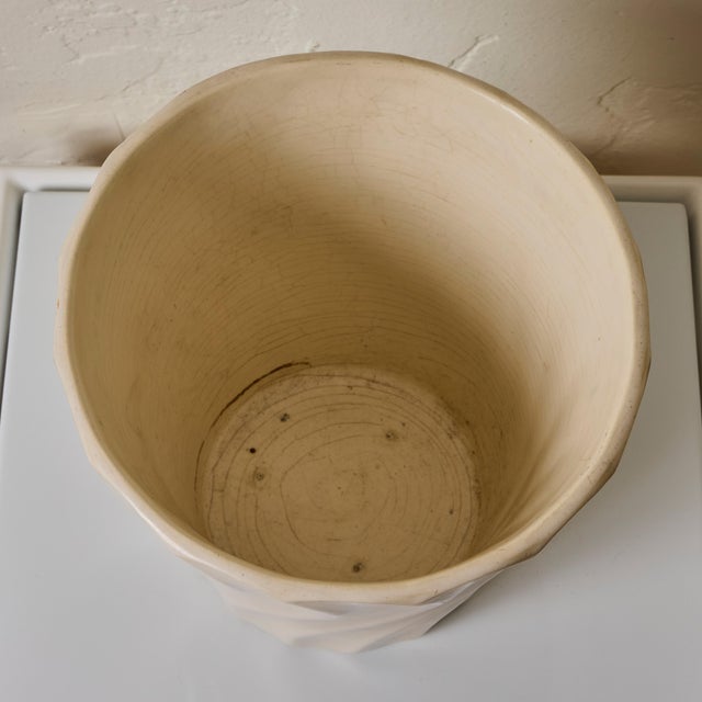 Mid-Century White Glazed Ceramic Bauer Planter For Sale - Image 9 of 10
