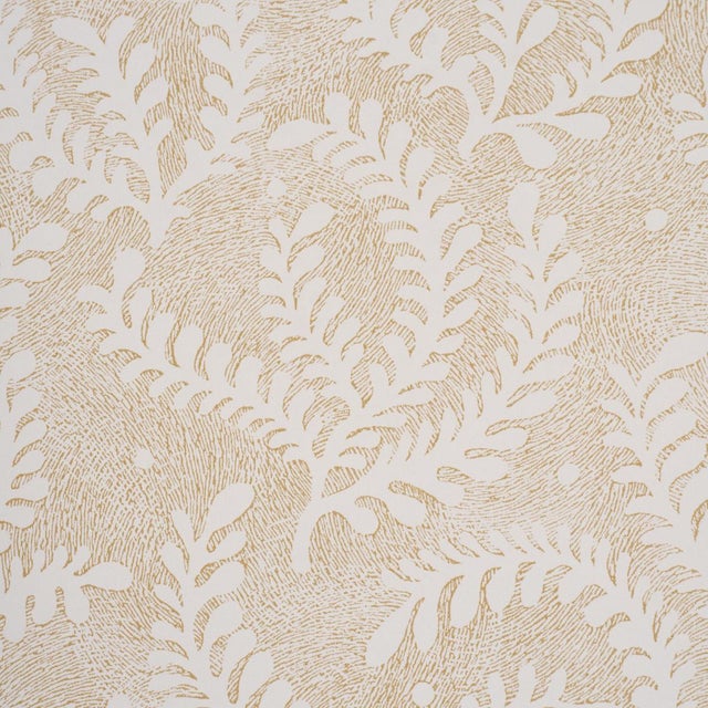 Traditional Schumacher Etched Fern Wallcovering In Ochre For Sale - Image 3 of 6