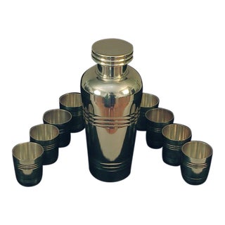 French St. Medard Art Deco Era Silver Plated Cocktail Shaker and Cups - 9 Piece Set For Sale