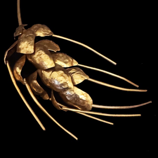 Herve Van Der Straeten Wheat Brooch in Gilded Metal For Sale - Image 4 of 6