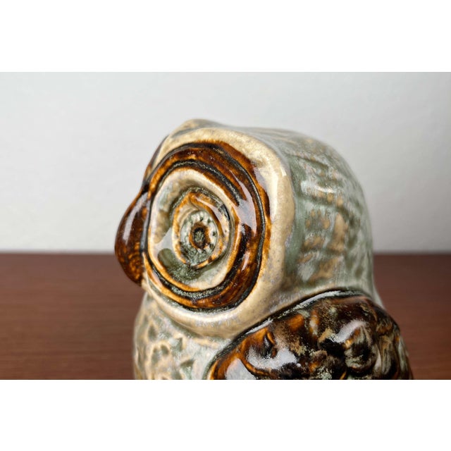 Beige Large Mid-Century Modern Danish Studio Pottery Owl Sculpture by Josef Simon for Søholm, 1960s For Sale - Image 8 of 18
