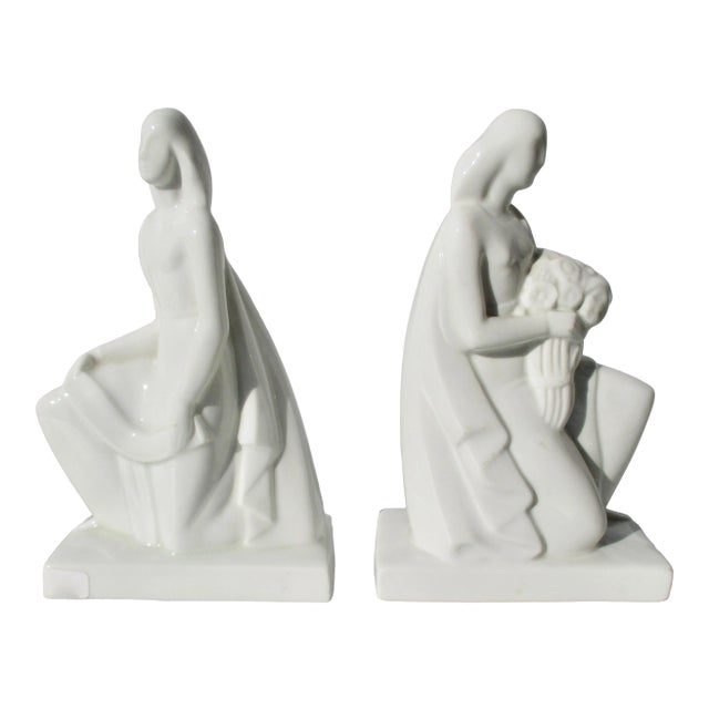 Gaza De Vega Porcelain Allegorical Figures. - a Pair of 2 For Sale