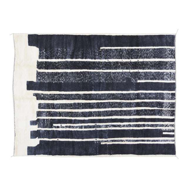 Moroccan Hand Knotted Wool Rug, 10'x13'5" For Sale