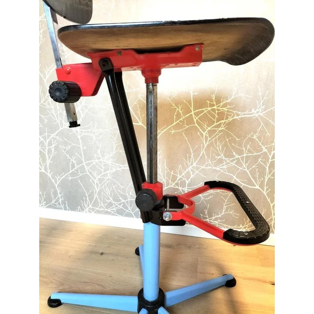Industrial Vintage Workshop Chair, 1950s For Sale - Image 3 of 9