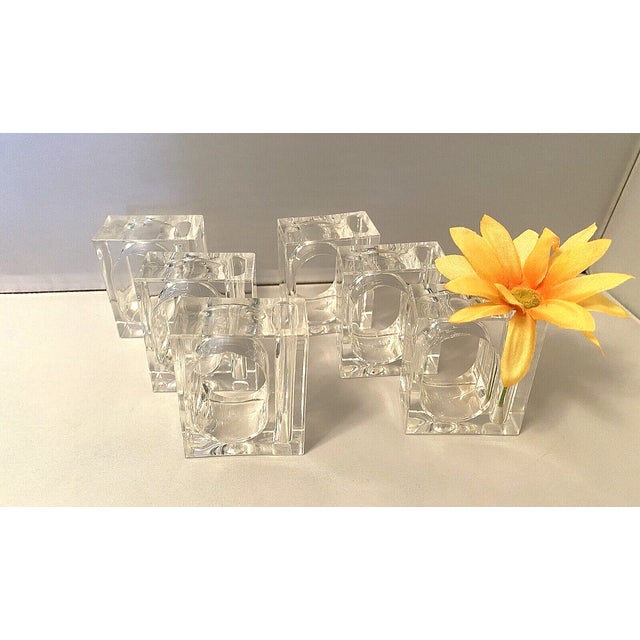 Mid-Century Modern 1970s Lillian Vernon Lucite Napkin Rings With Bud Vase (Set of 6) For Sale - Image 3 of 7