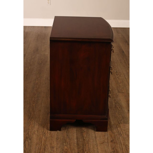 Henkel Harris Chippendale Style Pair Of Mahogany Bowfront Three-Drawer Nightstands For Sale - Image 16 of 18