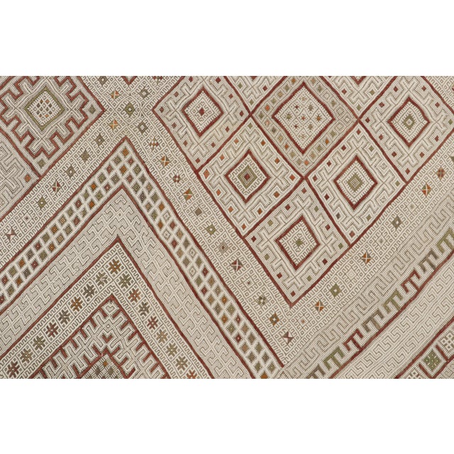 Beige Vintage Zayane Moroccan Kilim Rug With Geometric Pattern, From Rug & Kilim For Sale In New York - Image 6 of 7