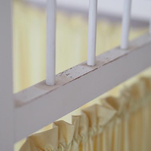 Yellow Upholstered 3-Fold Screen, 1900s For Sale - Image 8 of 10