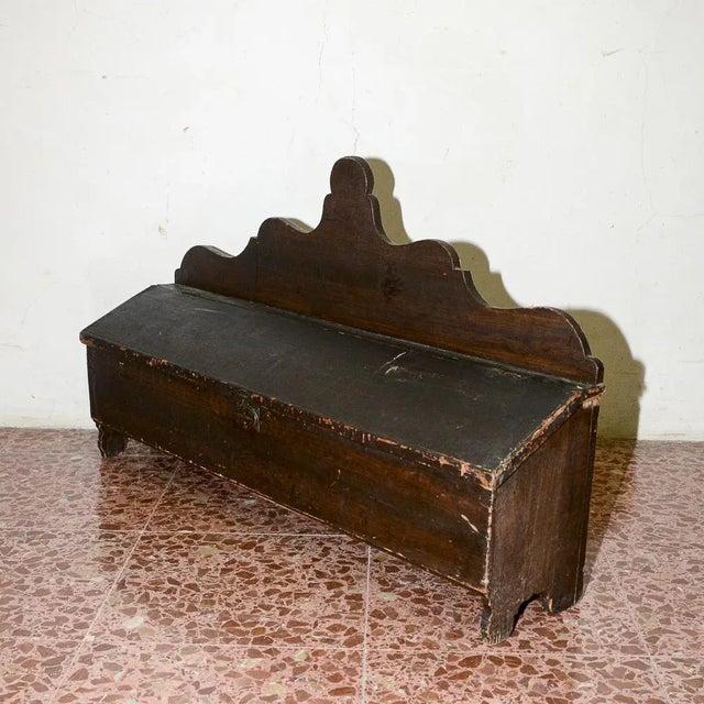 Solid Fir Storage Case with Tilting Top, 19th Century For Sale - Image 3 of 9